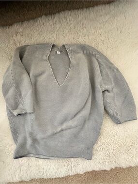 Uniqlo Cocoon V-Neck Knit Sweater